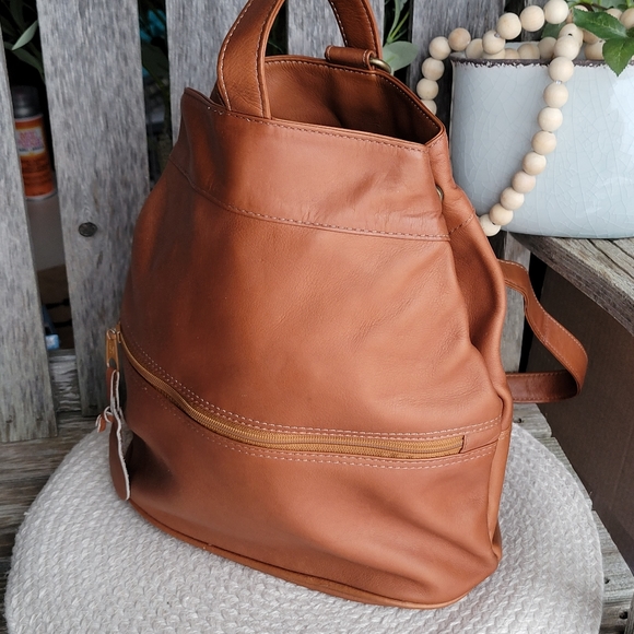 BOGOTA Genuine Leather sling back crossbody bag made in Cambodia cognac - Picture 6 of 15